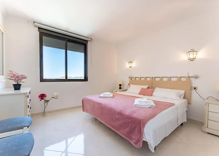 Malagasuite Skyviews * Fuengirola