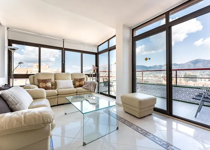 Malagasuite Skyviews Apartment