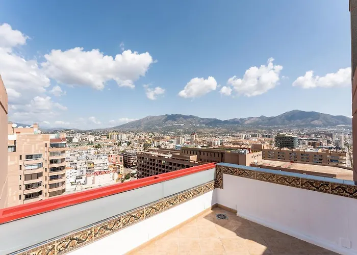 Malagasuite Skyviews Apartment *