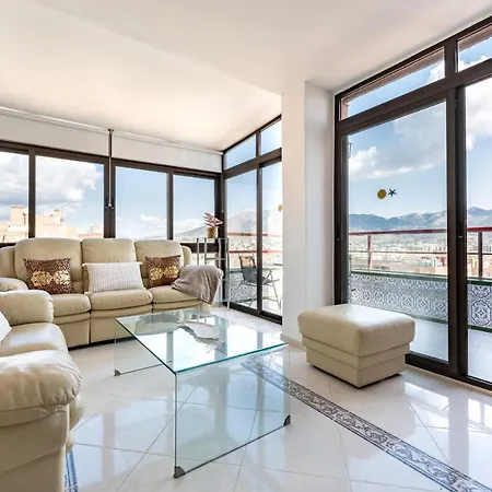 Malagasuite Skyviews Lägenhet